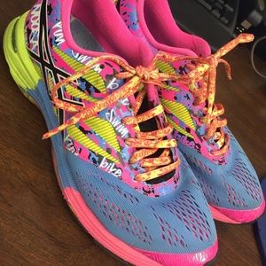 Asics Gel-Noosa Tri 11